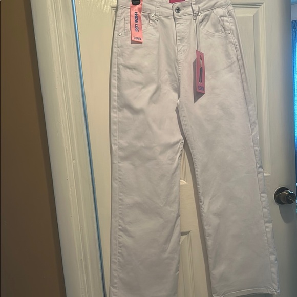 Women's White Jeans - Picture 1 of 8